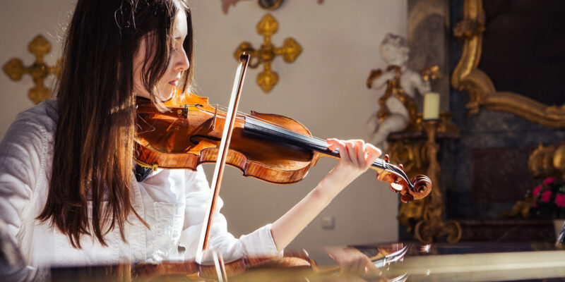 Bavarian International School • Arts