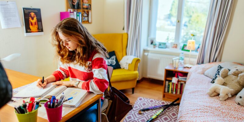 Bildungstage München Klosterschule Roßleben. Gymnasium in freier Trägerschaft mit integriertem Internat und Tagesinternat für Mädchen und Jungen